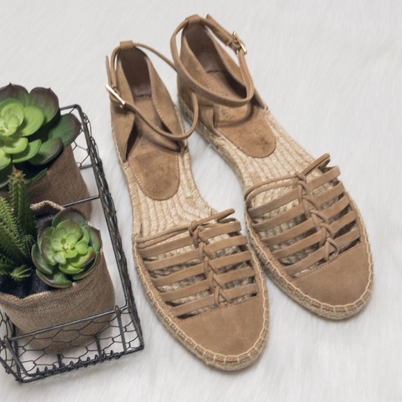 Badgley Mischka Shoes - BADGLEY MISCHKA Espadrille Flats